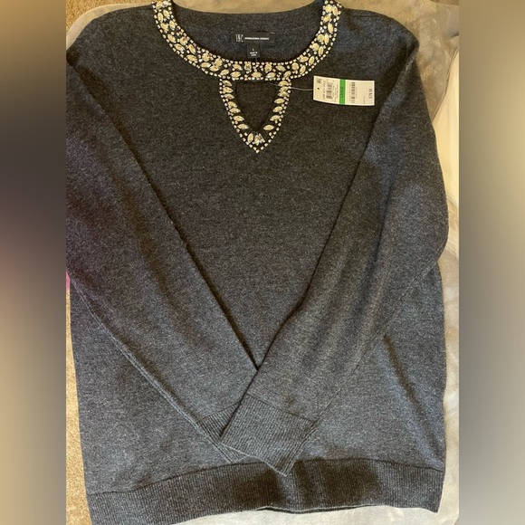 NWT. $80R INC Embellished Keyhole Sweater Size Large  Heather Onxy - Picture 3 of 6